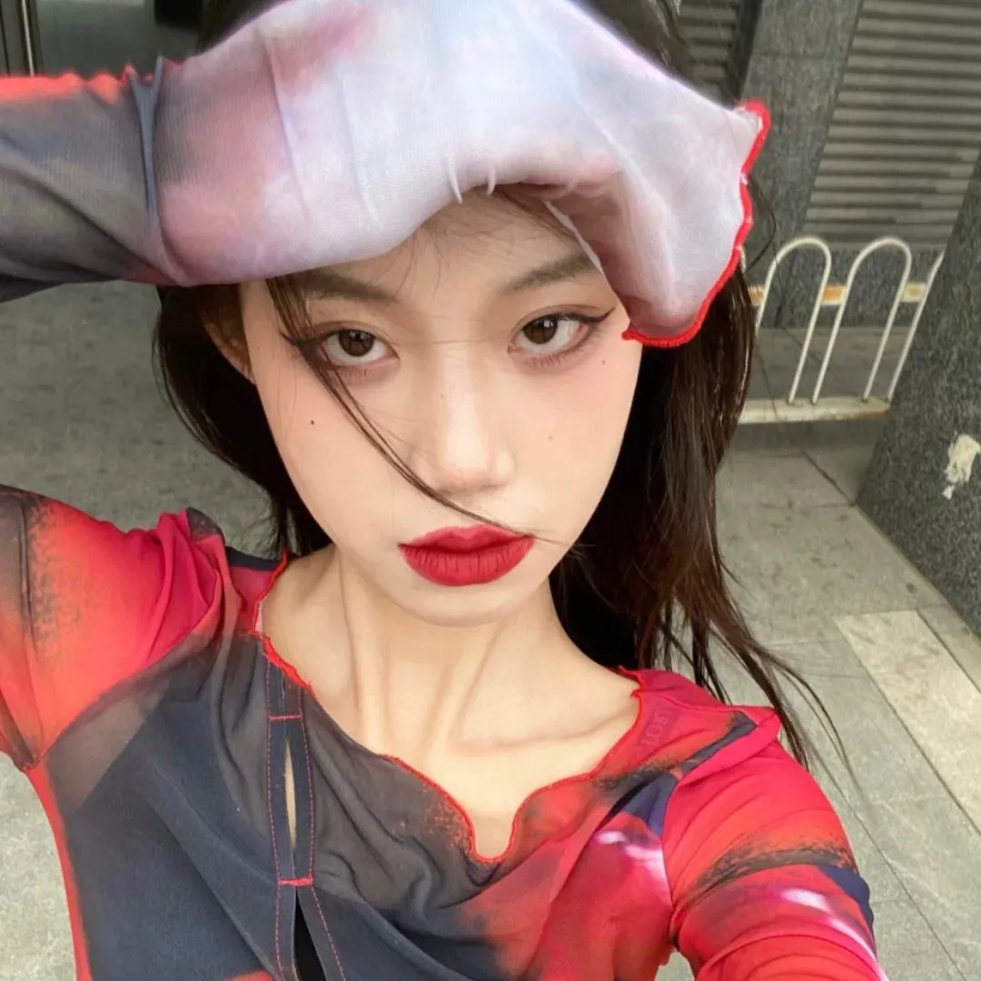 女警